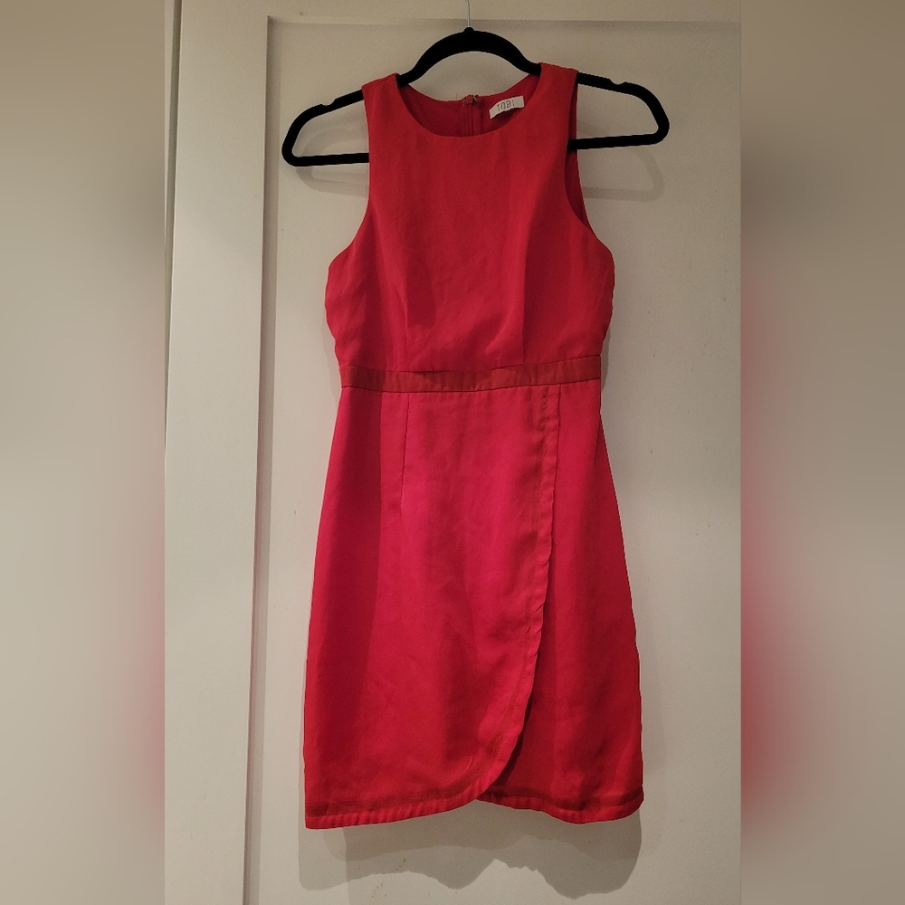 Tobi Vibrant Red Sleeveless Dress